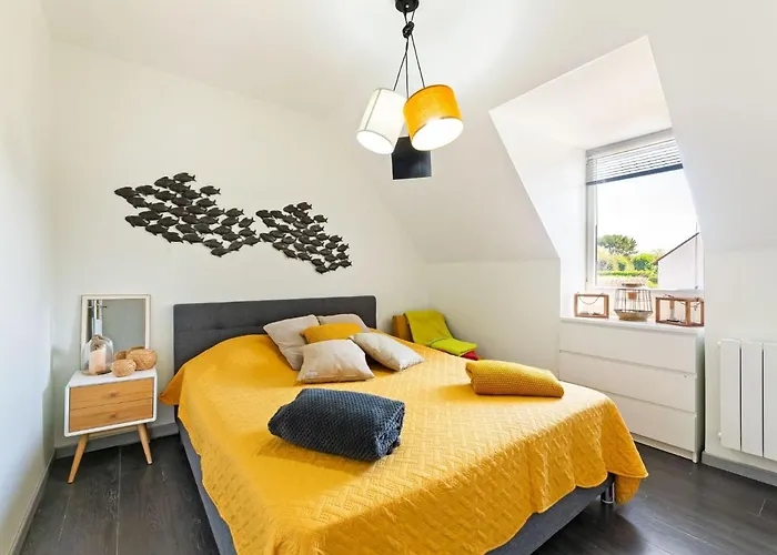 بيت للعطل Elegant With Fenced Garden *